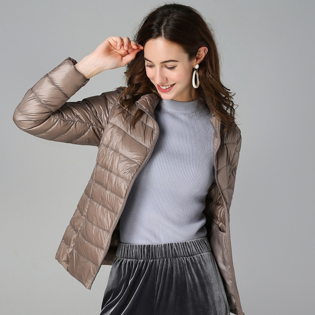 Aurora ™ | New ultralight waterproof jacket with white duck feathers