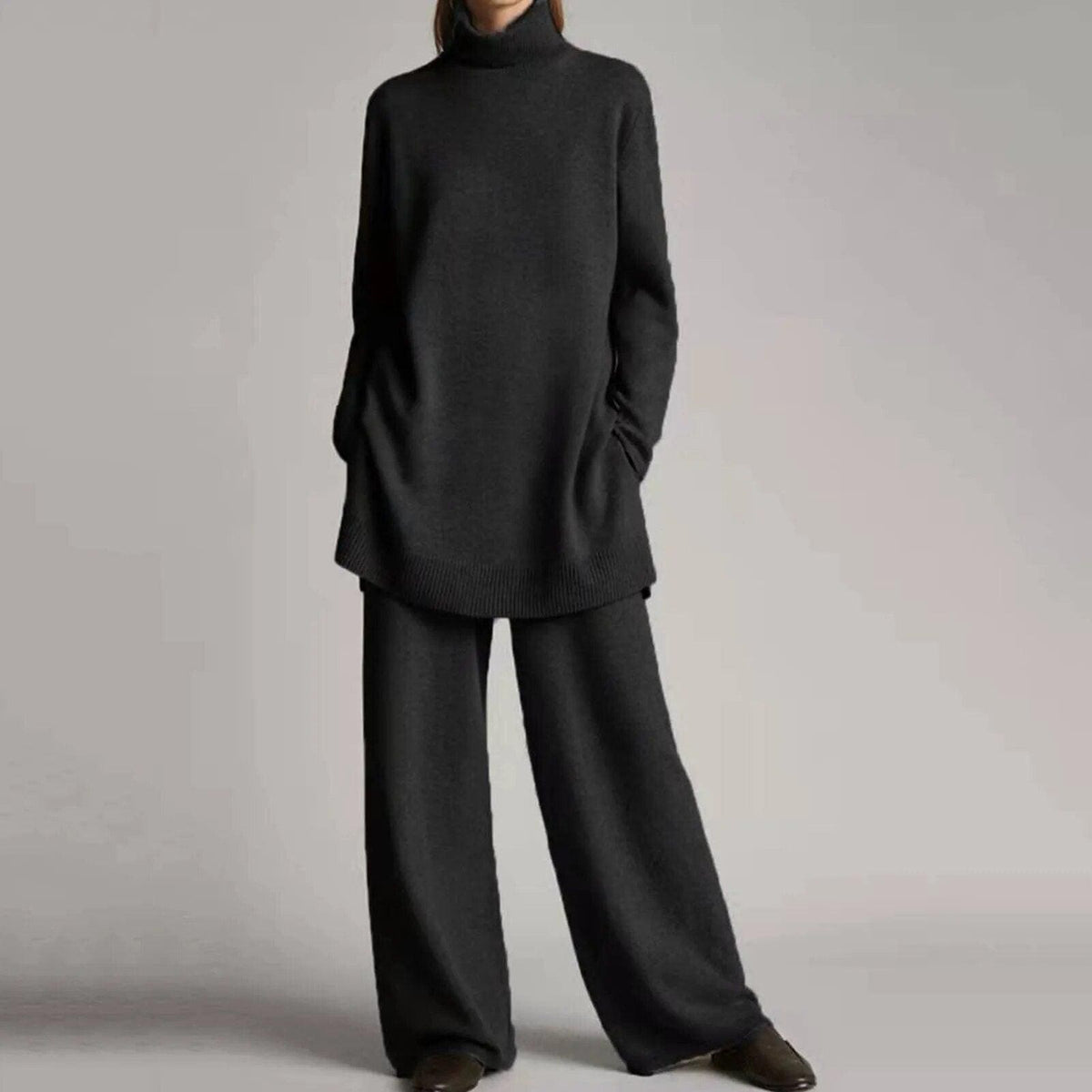 OPHELIA | Wide leg trouser suit with turtleneck